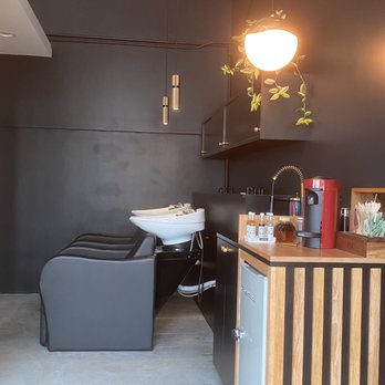 Pixiedot Salon - Hair Stylists Near Me - San Diego, California