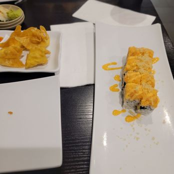 Sushi Queen - Angel roll - Sushi Bars Near Me - Tonawanda, New York Sushi Queen - Angel roll - Sushi Bars Near Me - Tonawanda, New York