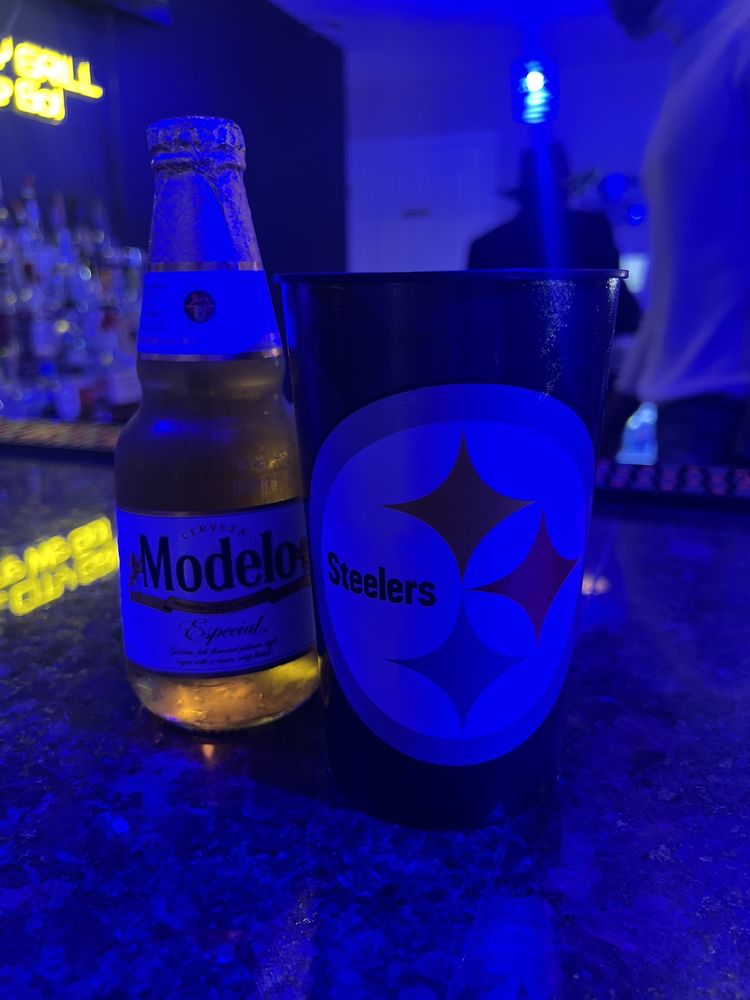 STEEL CITY GRILL Updated October 2024 5151 W Fayetteville Rd