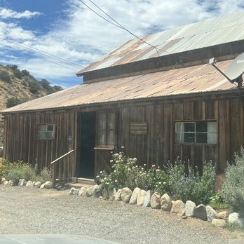 Bloom Ranch Of Acton - Store entrance - Farms Near Me - Acton, California Bloom Ranch Of Acton - Store entrance - Farms Near Me - Acton, California