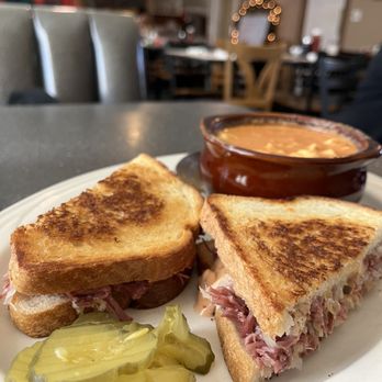 Ranch House Cafe - Reuben sandwich and tortellini soup! - American Near Me - Moraga, California