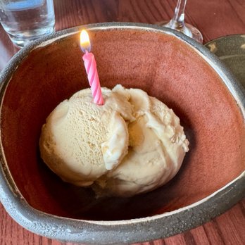 1913 Restaurant & Wine Bar - Salted Caramel Gelato - Bars Near Me - Roselle, Illinois