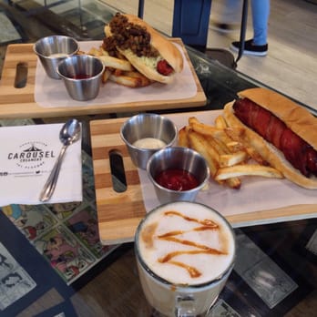 Carousel Creamery - They don't just offer ice cream here. Hot dogs and great coffee also is available. - Desserts Near Me - San Juan, NCR Carousel Creamery - They don't just offer ice cream here. Hot dogs and great coffee also is available. - Desserts Near Me - San Juan, NCR