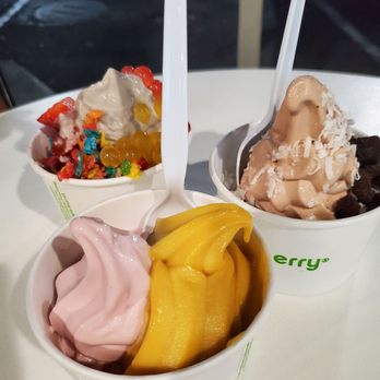 Pinkberry - Ice Cream & Frozen Yogurt Near Me - Elk Grove, California Pinkberry - Ice Cream & Frozen Yogurt Near Me - Elk Grove, California