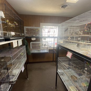 Bird Hut - Pet Stores Near Me - Portland, Oregon Bird Hut - Pet Stores Near Me - Portland, Oregon