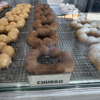 Domo Arcadia - April 2025 - Donuts Near Me - Arcadia, California