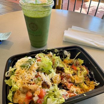 Kwench Juice Cafe - Pollo con Pico Bowl - Juice Bars & Smoothies Near Me - Naples, Florida Kwench Juice Cafe - Pollo con Pico Bowl - Juice Bars & Smoothies Near Me - Naples, Florida