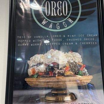 Alice Scooper's - Oreo Speedwagon - Ice Cream & Frozen Yogurt Near Me - Kansas City, Missouri