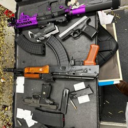 Shoot Smart - All u pay is the room and ammo