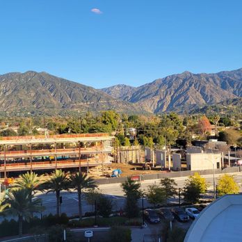 Le Meridien Pasadena Arcadia - Hotels Near Me - Arcadia, California