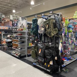 DICK'S Sporting Goods