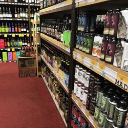 Damon's Beverage Mart