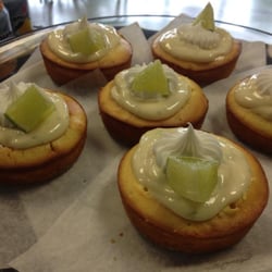Easy Peasy Decadent Desserts - Key Lime Pie baby cakes - perfect on a summer day.