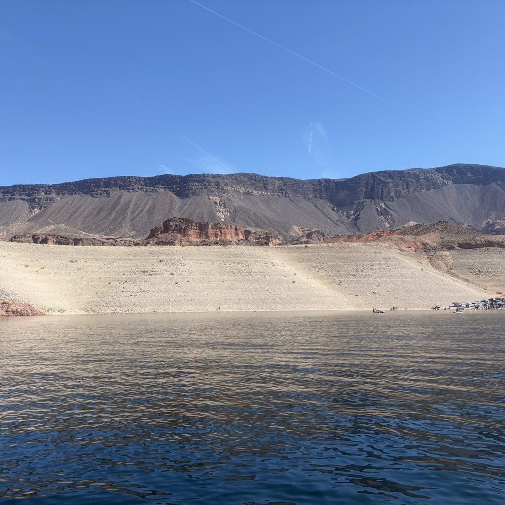 Kingman Wash - Lakes Near Me - Temple Bar Marina, Arizona