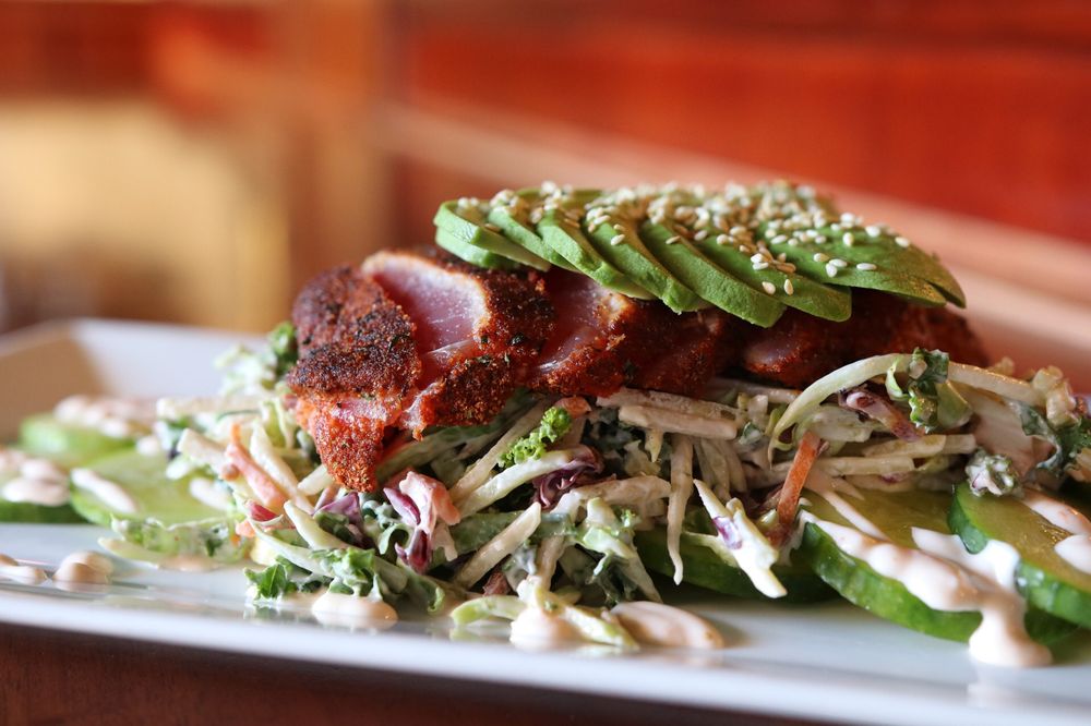 WHITE HORSE LOUNGE CLOSED 1828 Photos & 1413 Reviews Cocktail