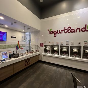 Yogurtland - Ice Cream & Frozen Yogurt Near Me - West Hollywood, California
