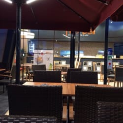 Murbell Pizza - Outside