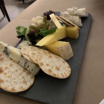 On the River Inn - Cheese Feast - Hotels Near Me - Woodstock, Vermont On the River Inn - Cheese Feast - Hotels Near Me - Woodstock, Vermont