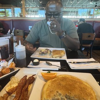 Keke's Breakfast Cafe - Breakfast Combo, pancakes bacon and eggs. - Breakfast & Brunch Near Me - Kissimmee, Florida