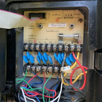 Felix landscaping and clean services - electrical panel - Landscaping Near Me Felix landscaping and clean services - electrical panel - Landscaping Near Me