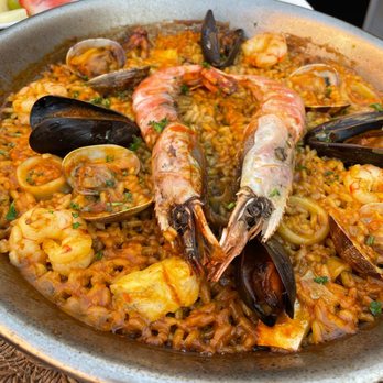 Dos Besos - Seafood paella - Spanish Near Me - Pasadena, California Dos Besos - Seafood paella - Spanish Near Me - Pasadena, California