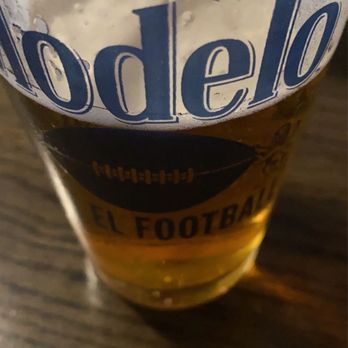 La Pizza Nostra - Cold beer went down smooth! Served in a cold glass - Pizza Near Me - Clovis, California