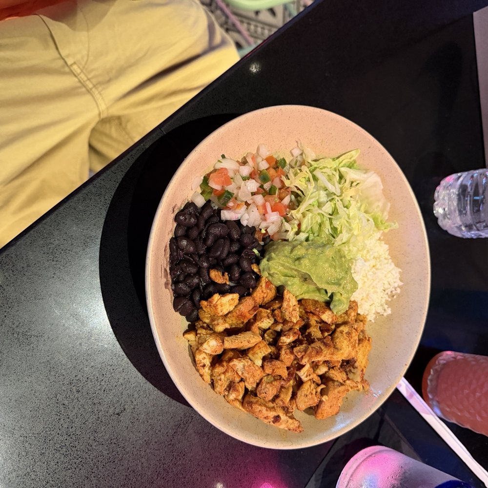 Tacology - Chicken bowl - Mexican Near Me - Miami, Florida
