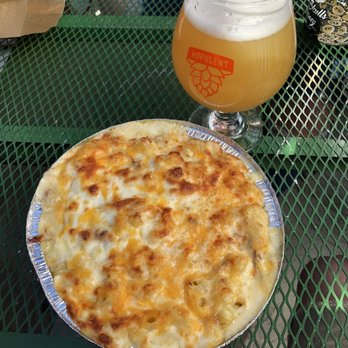 Hopulent - Pulled Pork Mac 'n Cheese - Cafes Near Me - Vallejo, California Hopulent - Pulled Pork Mac 'n Cheese - Cafes Near Me - Vallejo, California