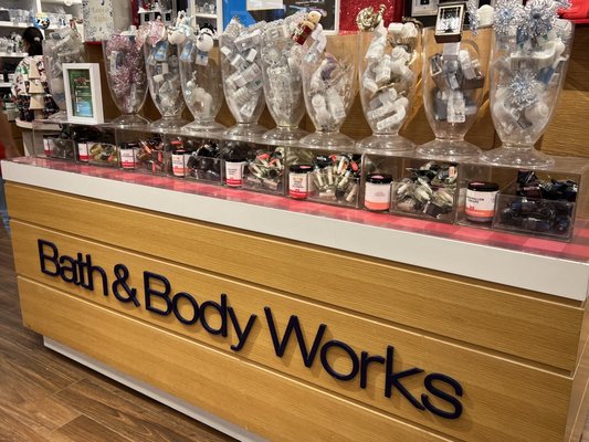 BATH & BODY WORKS - Updated February 2026 - 1000 Mall Of San Juan Blvd