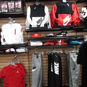 hibbett sports nike clothing