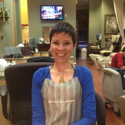 Twee Nails Hair & Wax - Twee always a smile and loves to chat.