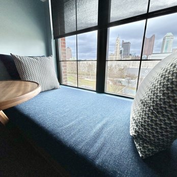 The Junto - A great place to hang out and enjoy the view - Hotels Near Me - Columbus, Ohio The Junto - A great place to hang out and enjoy the view - Hotels Near Me - Columbus, Ohio