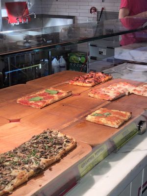 Unregular Pizza by null