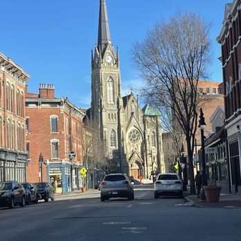Urbana Cafe - Walnut hills - Cafes Near Me - Cincinnati, Ohio