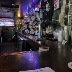 Dive Inn