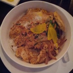 Katsudpn: Fried pork cutlet in a bowl. Sweet sauce on it is great. Katsudpn: Fried pork cutlet in a bowl. Sweet sauce on it is great.