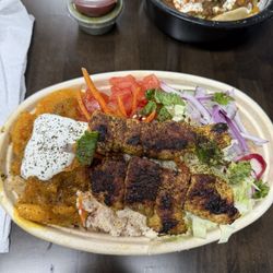 Mazako Afghan Eatery - Build your own bowls with chicken and butternut squash