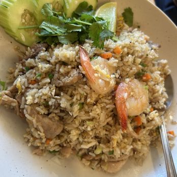 Ari's Thai Eatery - Combo fried rice - Thai Near Me - Azusa, California Ari's Thai Eatery - Combo fried rice - Thai Near Me - Azusa, California