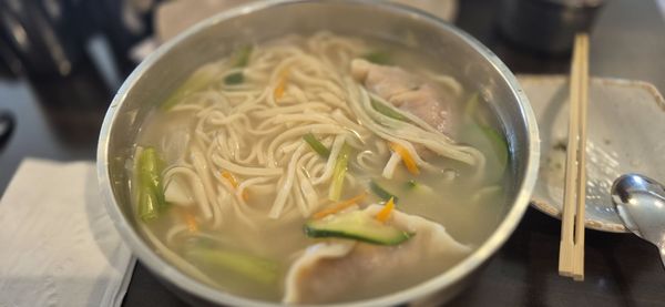 Yuchun Restaurant by null