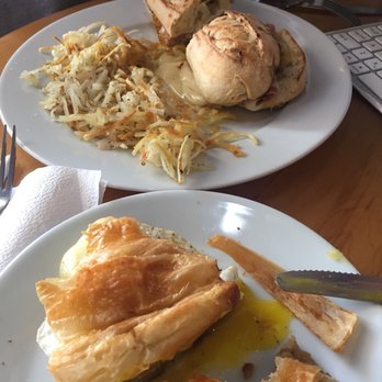 Le Cafe De Paris - So glad we stopped in! Customized breakfast sandwiches and scrumptious apple tart! - Coffee & Tea Near Me - Orlando, Florida Le Cafe De Paris - So glad we stopped in! Customized breakfast sandwiches and scrumptious apple tart! - Coffee & Tea Near Me - Orlando, Florida