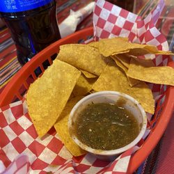 Tropical Grill - Chips and salsa