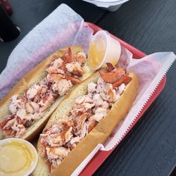 Lobstah On A Roll - 2 medium sized Lobstah rolls