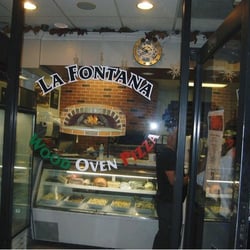 La Fontana Pizzeria & Italian Restaurant