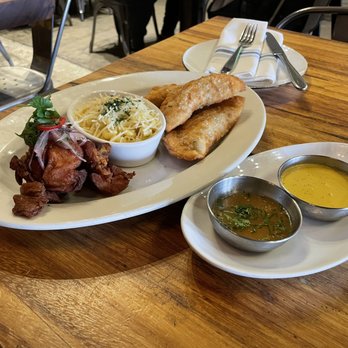Limón - Fiesta Platter w/sauces - Peruvian Near Me - Walnut Creek, California Limón - Fiesta Platter w/sauces - Peruvian Near Me - Walnut Creek, California