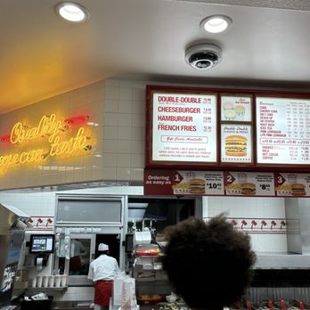 In-N-Out Burger - Fast Food Near Me - Los Angeles, California