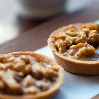 The Marylebone Kitchen - Walnut and Caramel Tartlett - Cafes Near Me - Marylebone, XGL The Marylebone Kitchen - Walnut and Caramel Tartlett - Cafes Near Me - Marylebone, XGL
