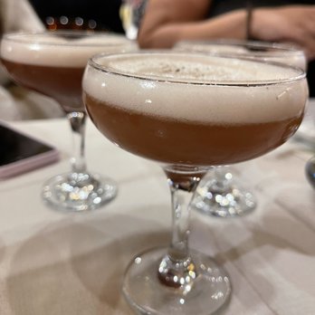 Royal Art Café - Mezcal Sour - Bed & Breakfast Near Me - Rome, RM Royal Art Café - Mezcal Sour - Bed & Breakfast Near Me - Rome, RM