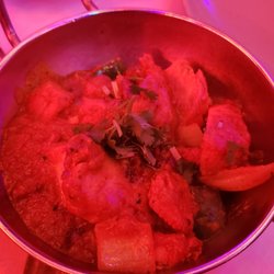Milon - Chicken tikka bhuna masala