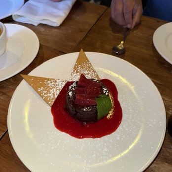 L’Ardoise Bistro - Valrhona Chocolate Fondant - French Near Me - San Francisco, California L’Ardoise Bistro - Valrhona Chocolate Fondant - French Near Me - San Francisco, California