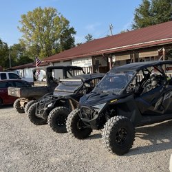 Fairplain Yacht Club - Side-by-side and UTV parking right out front